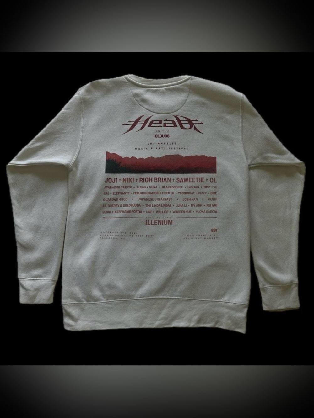 los angeles/pasadena 2021 head in the clouds festival white & red sweatshirt / m